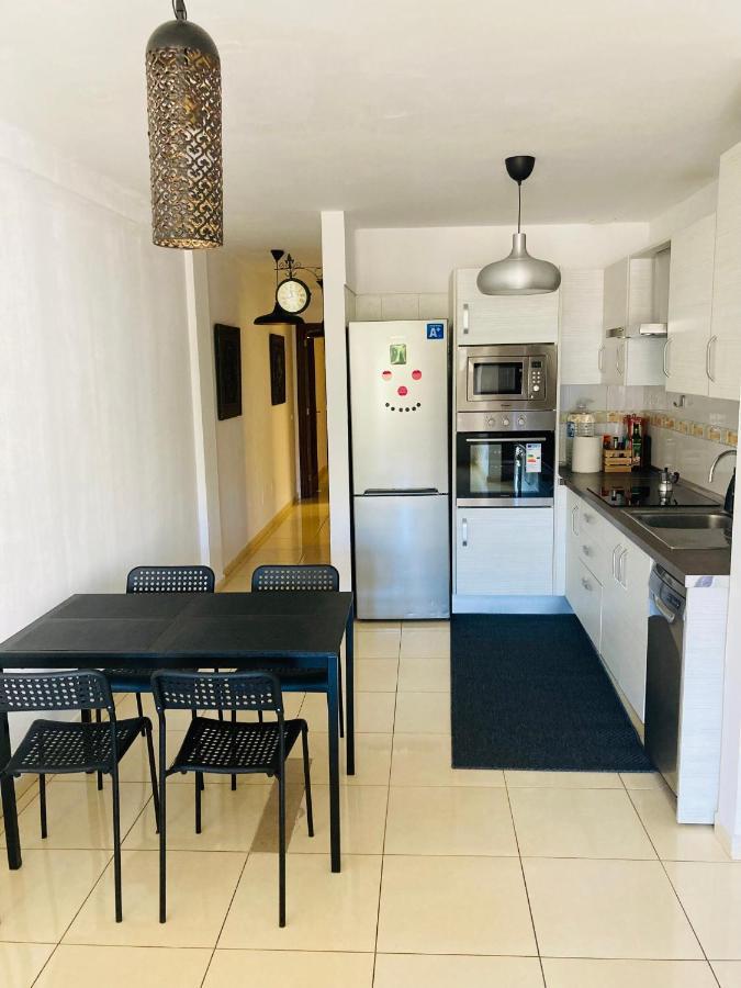 Remote Work Family Holiday Apartment Alcala  Bagian luar foto